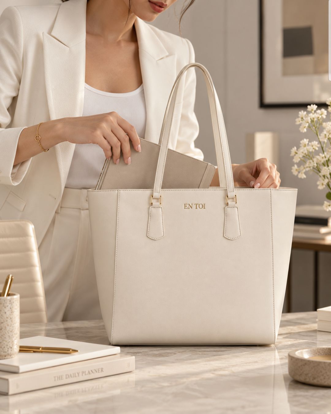 work mia tote white