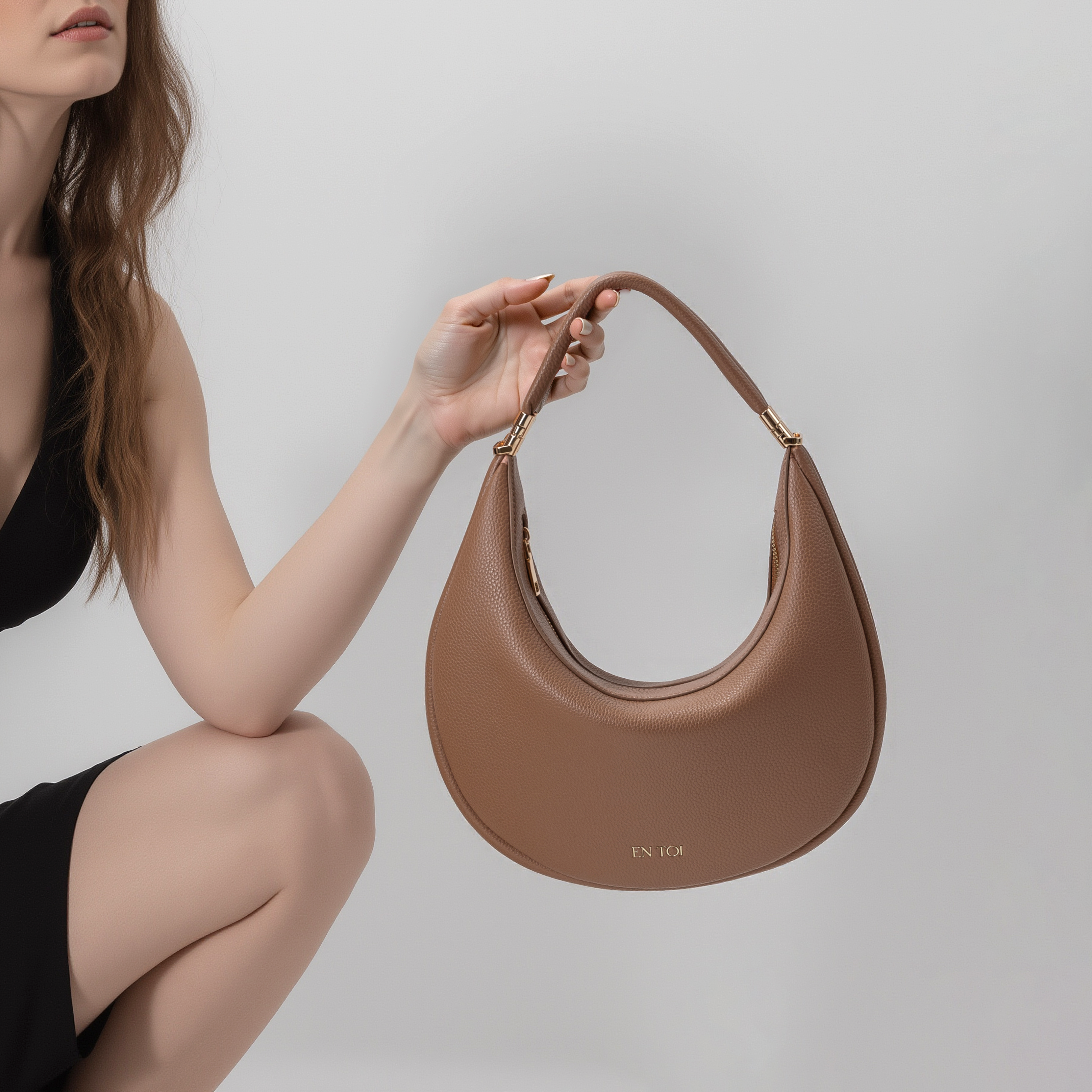 Hazel Crescent Bag