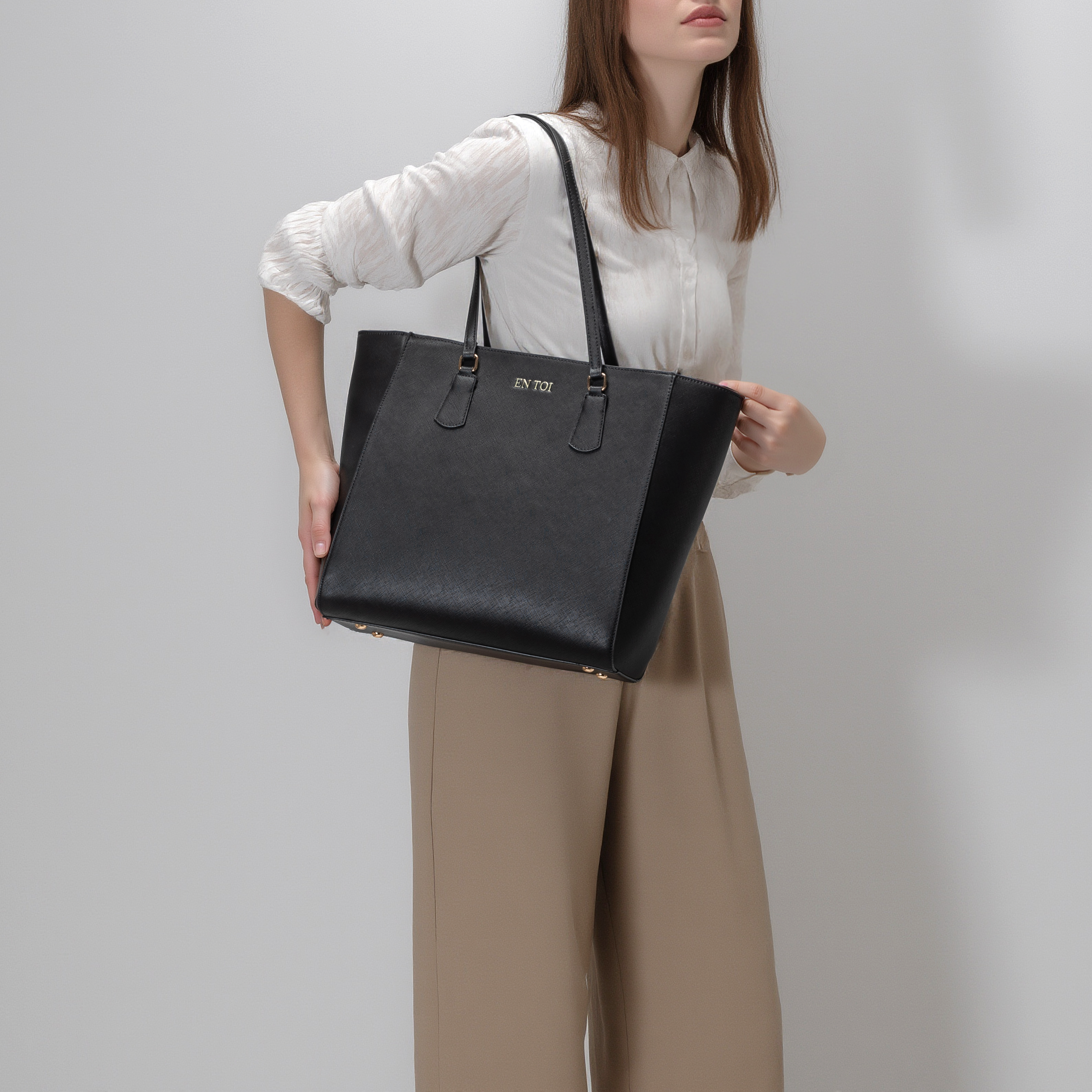 Mia Tote