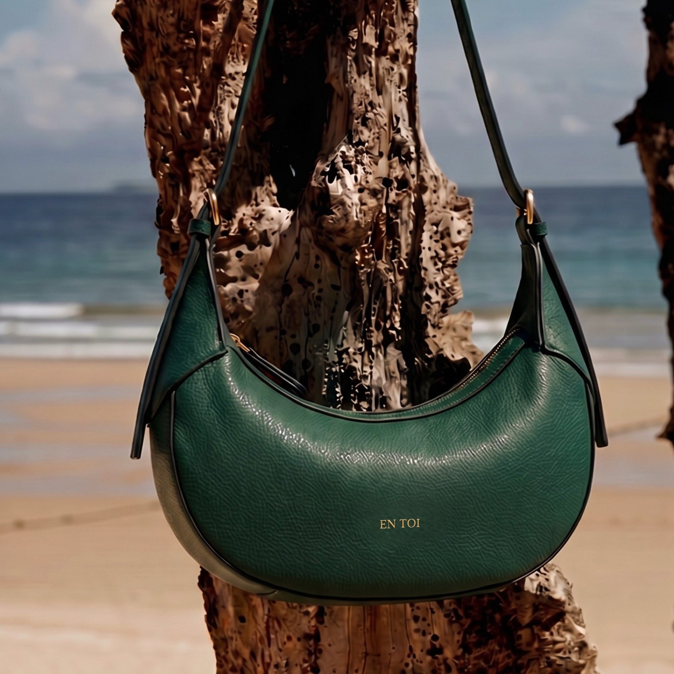 Molly Hobo Bag